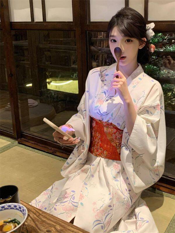 Traditional Japanese Kimono St - đánh giá và giá Photography Design